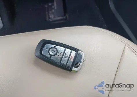 2021 Ford Explorer Xlt from USA, damaged, VIN 1FMSK7DH8MGB27924